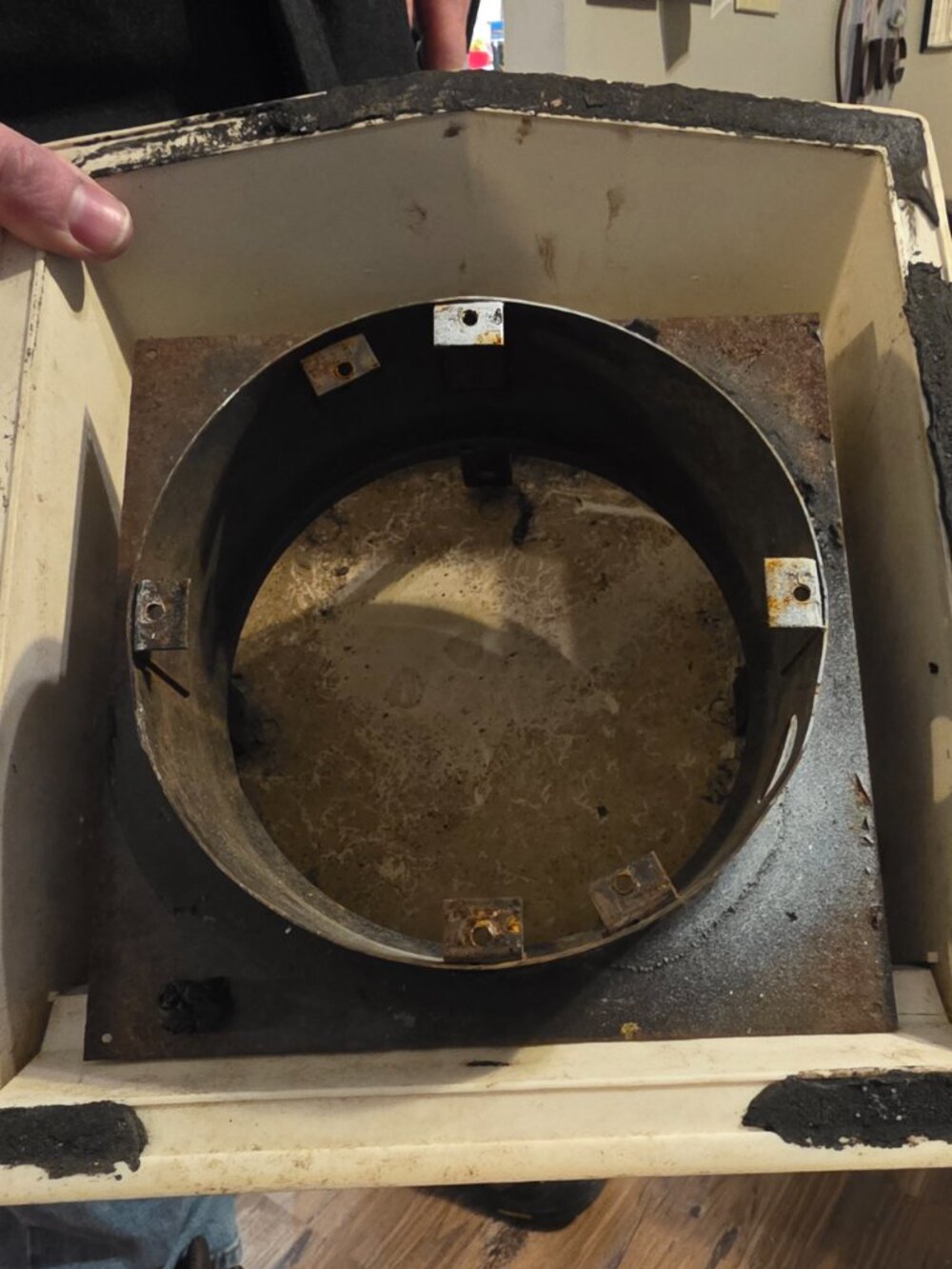 Camper vent pulled off 72 apache Ramada - Picture 5 of 8